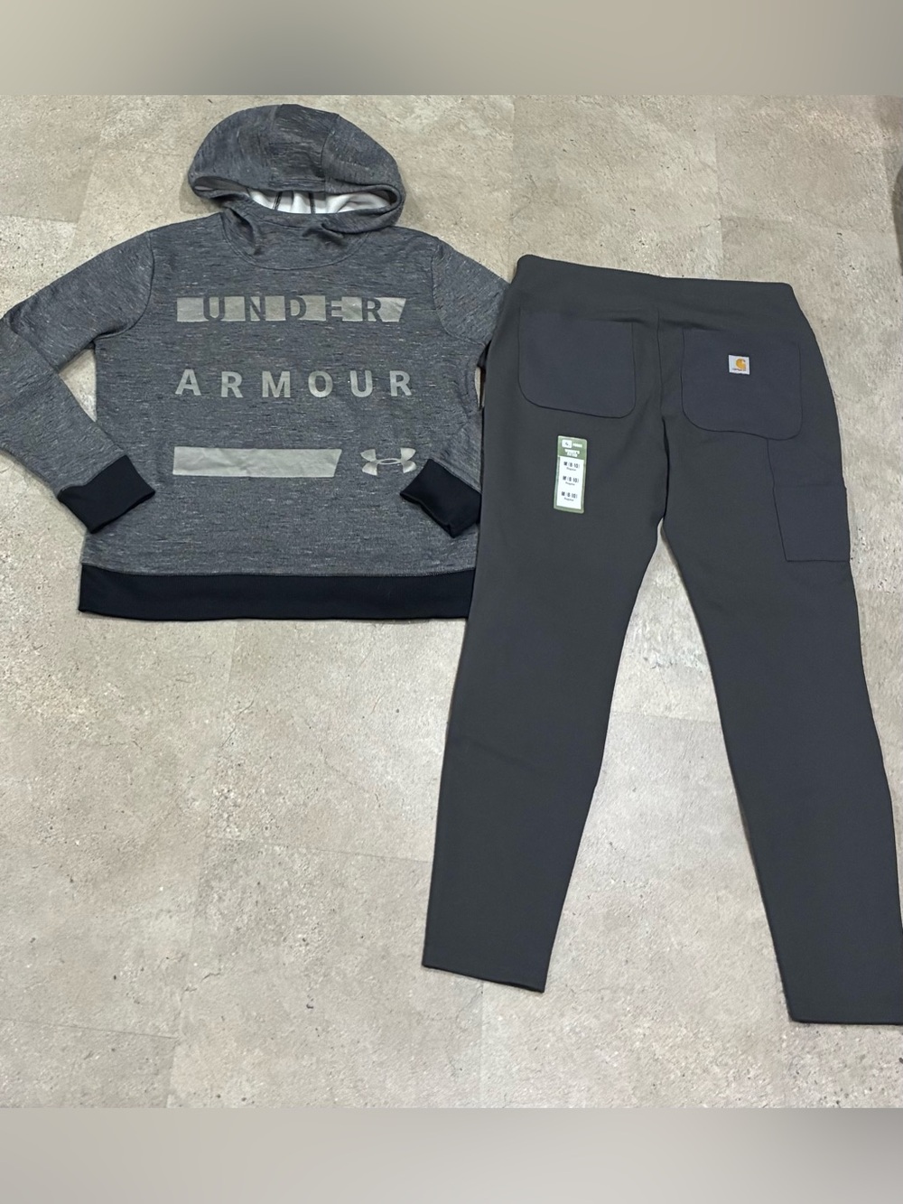 Womens CARHARTT/UNDER ARMOUR Force Utility Leggings & Sweatshirt, sz M…..1 NWT